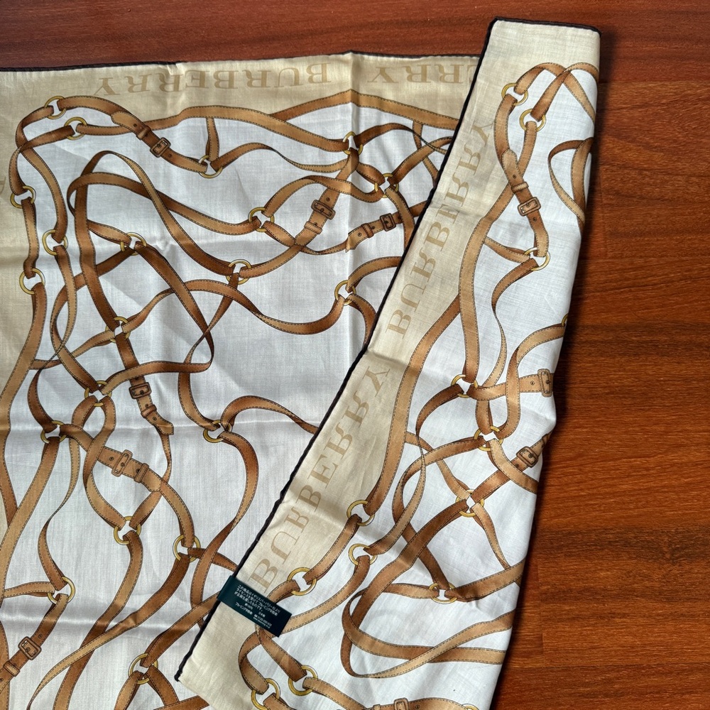 Burberry Beige and Brown Belt Pattern Cotton Scarf Handkerchief 22”x22” NEW - Picture 8 of 8